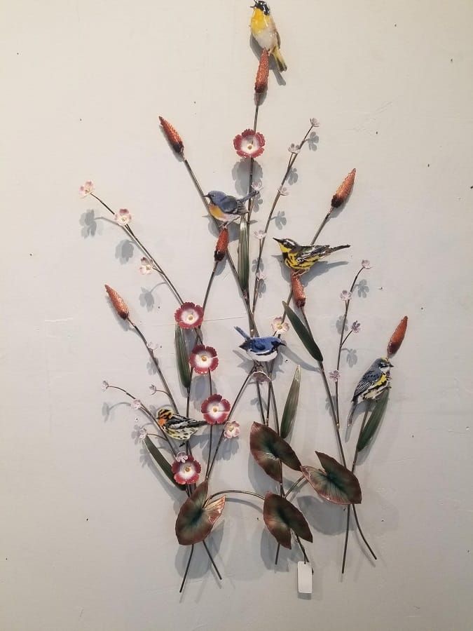 Warbler sculpture